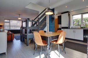 Kitchen/Diner- click for photo gallery